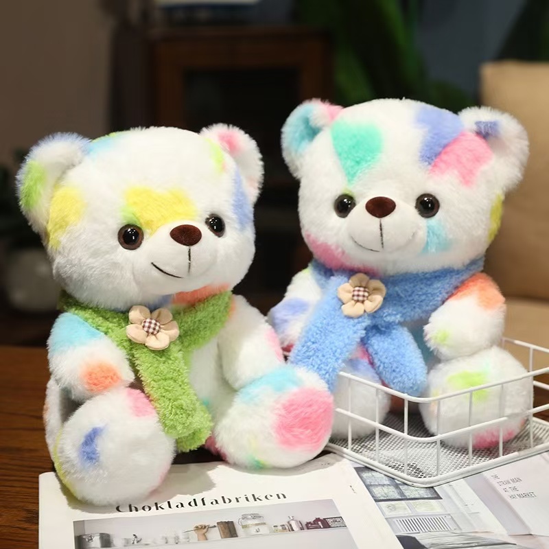 Brugerdefineret engros plys udstoppet farverig bamse leget&oslash;jsdukke