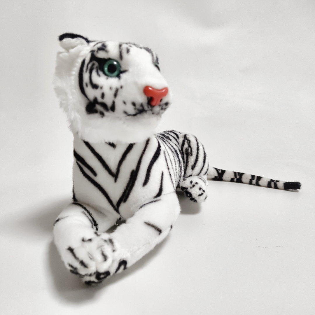 လက်တွေ့ဆန်သော Soft Plush Tiger တိရစ္ဆာန်စိတ်ကြိုက် Mascot စက်ရုံ လက်ကားတိရစ္ဆာန်ရုံ ပန်းခြံကစားစရာများ