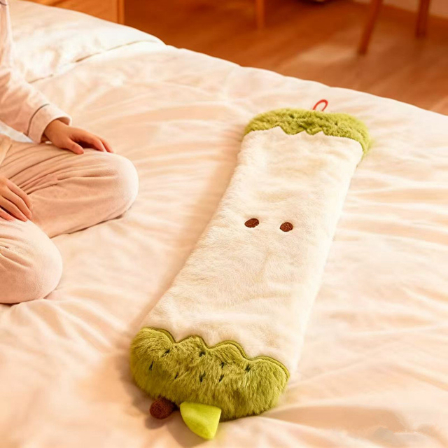 Нова звичайна зимова тепла плюшева пляшка з гарячою водою з мультфільмом Apple