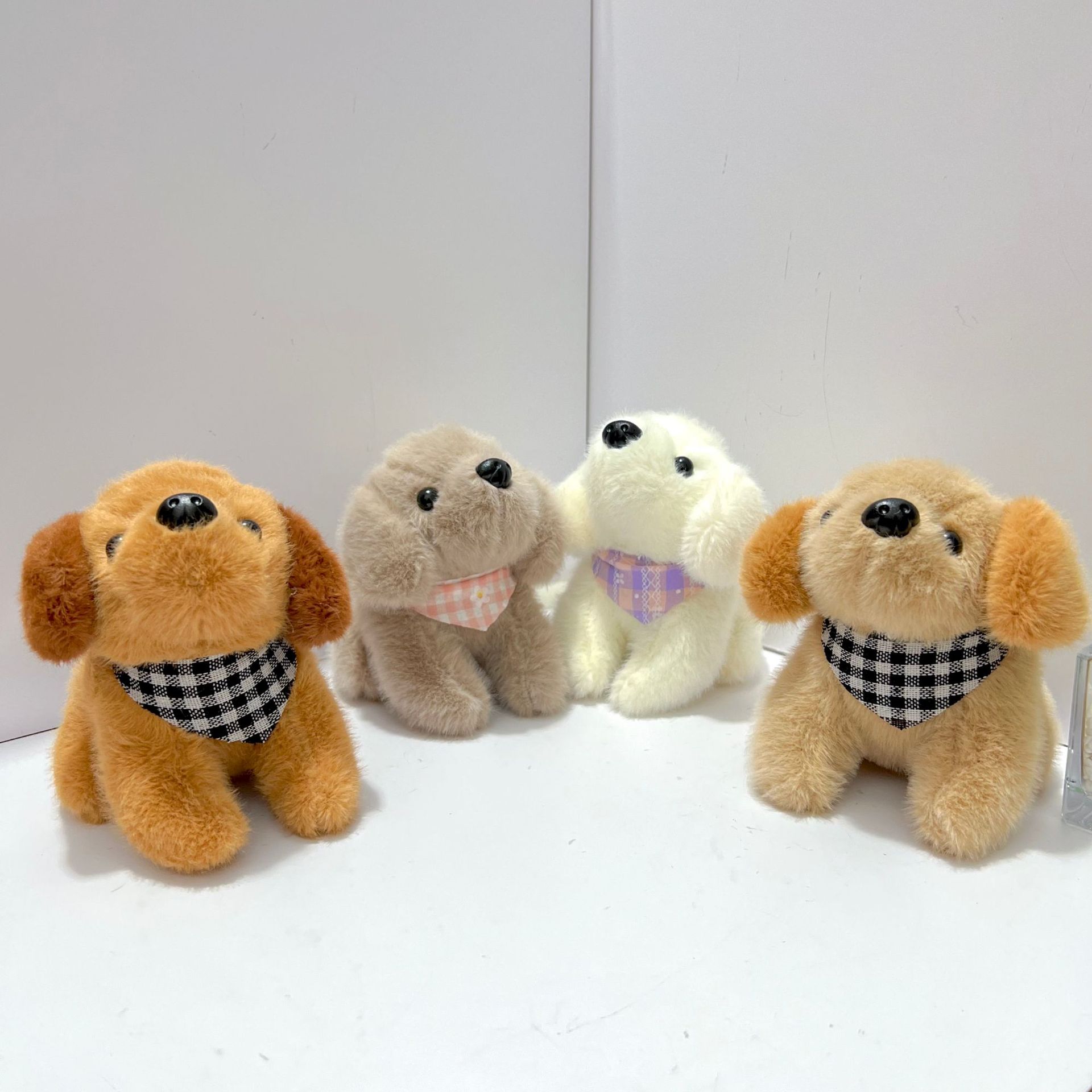 Boneca de brinquedo para cachorro com len&ccedil;o macio e pel&uacute;cia personalizado, presente requintado